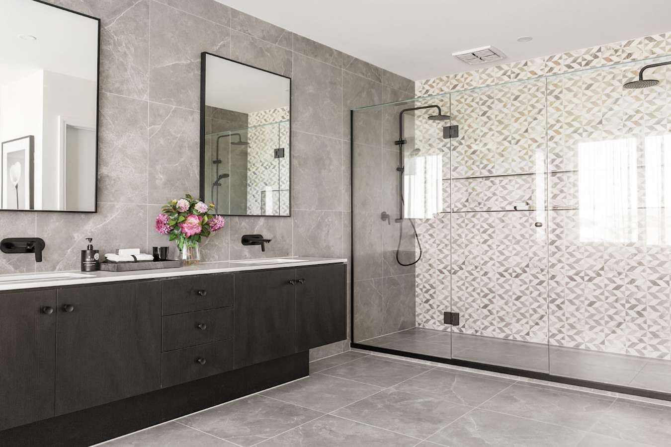 Astor 46 Home Design in Contempo Style - Bathroom