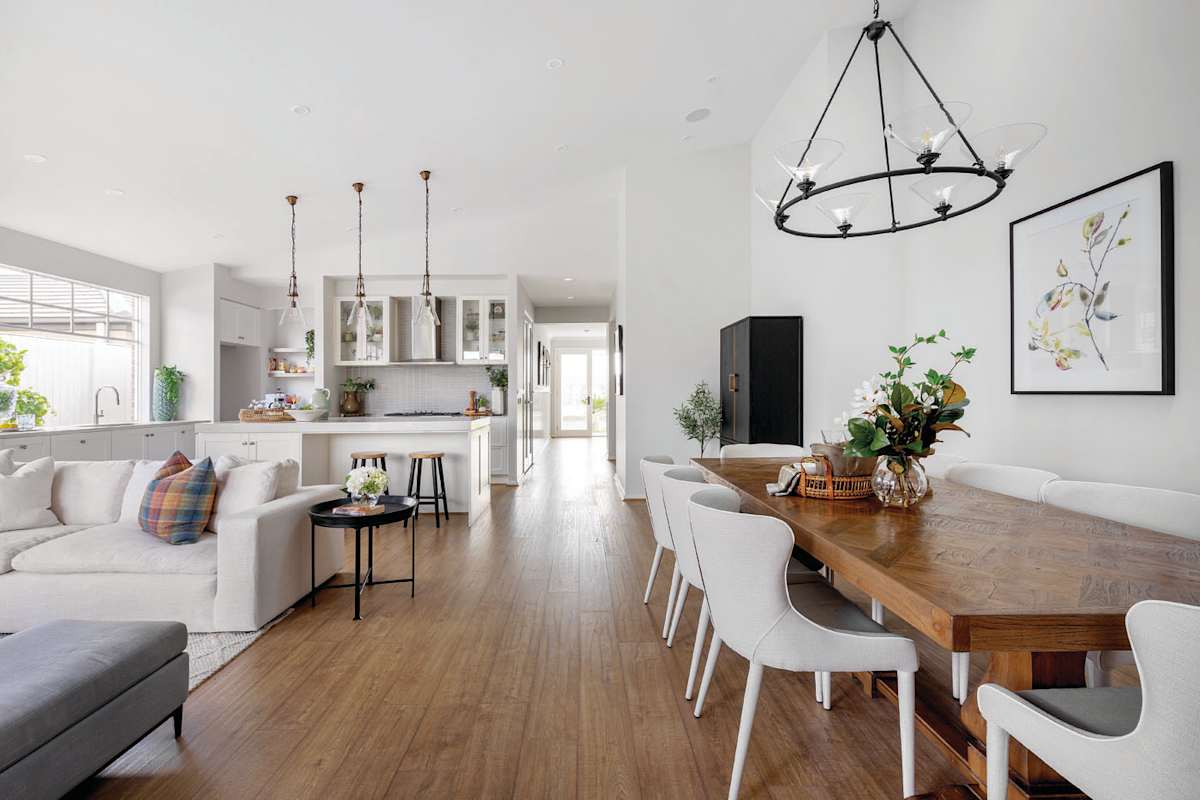 image upload c_limit,f_auto,w_1200 v1763428841 home-designs dunedin displays dunedin-29-aintree-woodlea-closed dunedin-29-classic-house-design-living-kitchen-dining