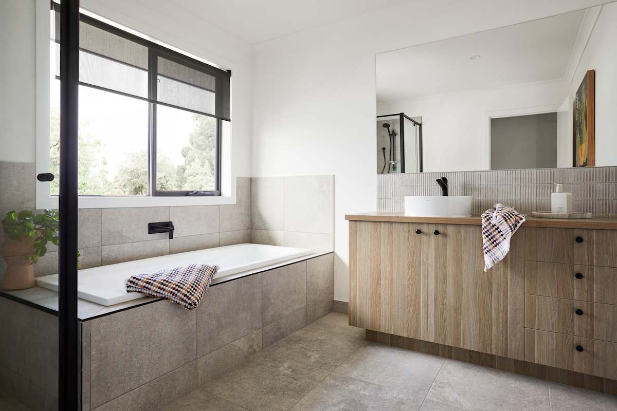 Verona 40 house design in Urban style - Bathroom