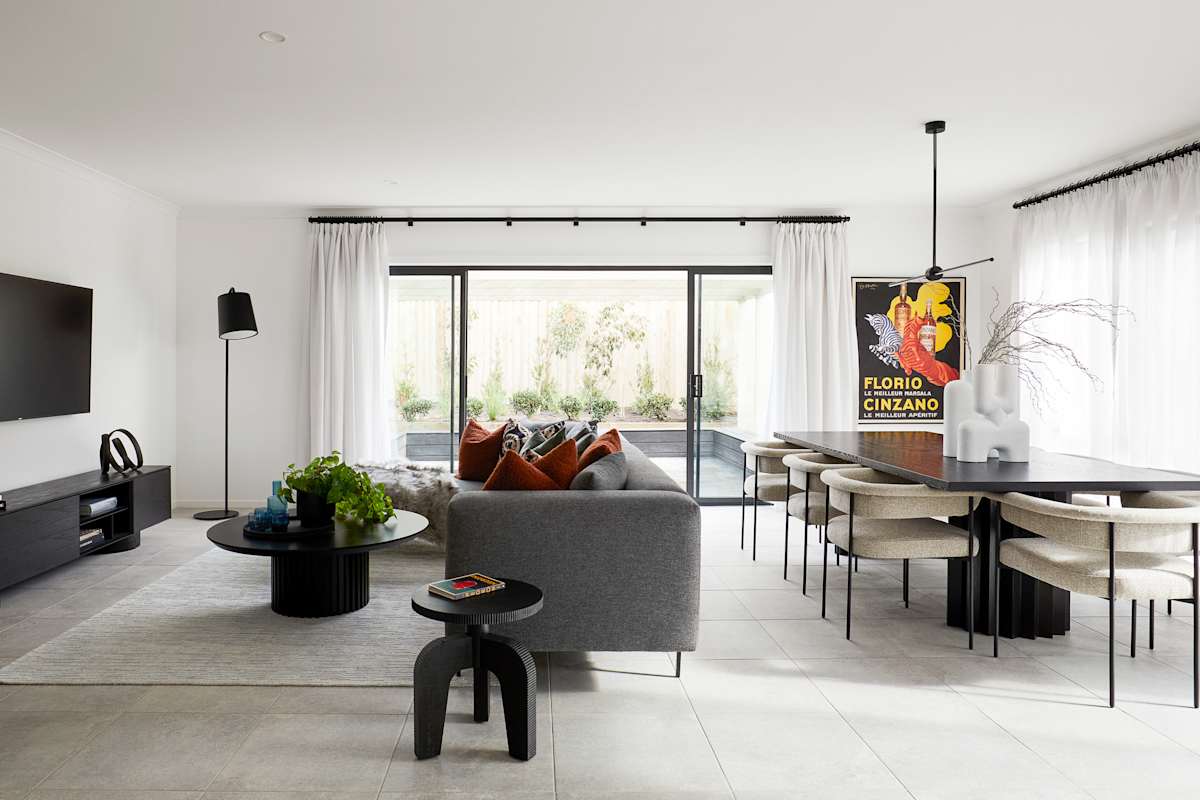 Verona 40 house design in Urban style - Living / Dining