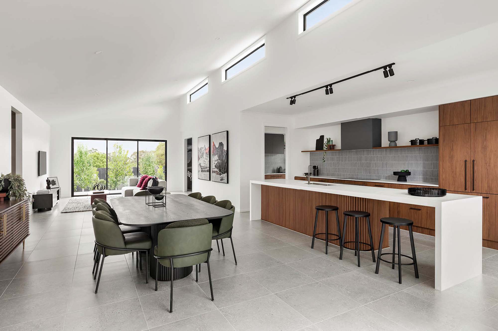 Pavilion 33 home design dining /kitchen - styling tips