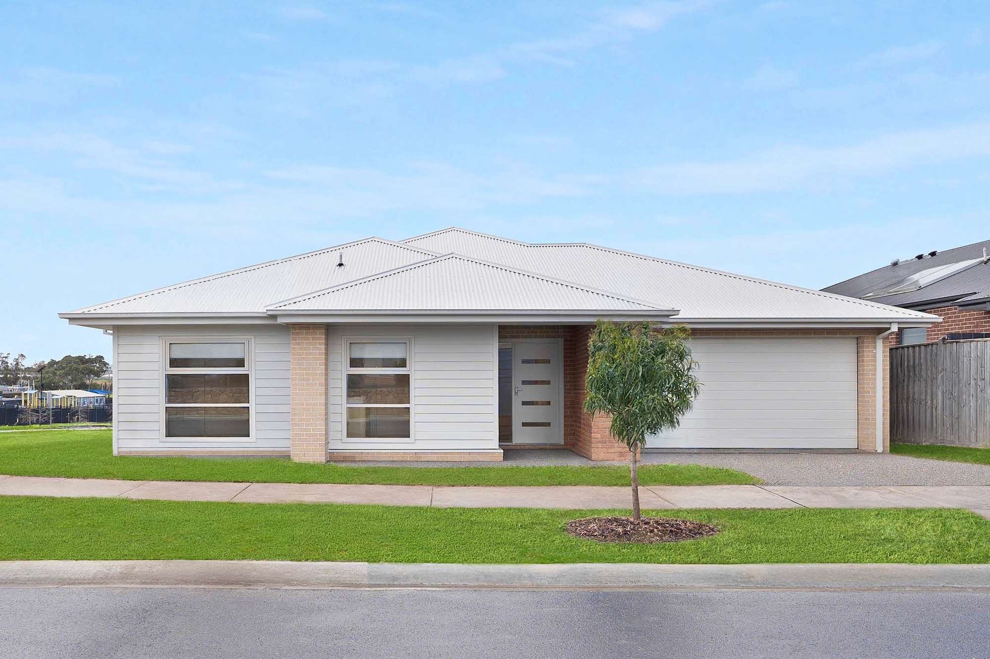 image upload c_limit,f_auto,w_2000 v1790824737 home-designs waratah-arden-built photography web 10-bowfell-street-officer-380026-photography-web-4