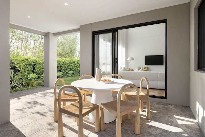 Savoy 40 home design outdoor living