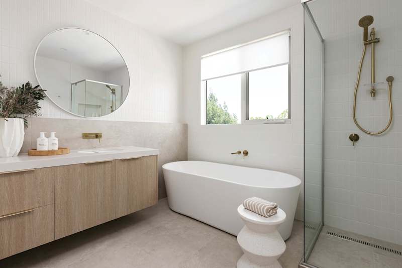 Lakeville 42 home design bathroom