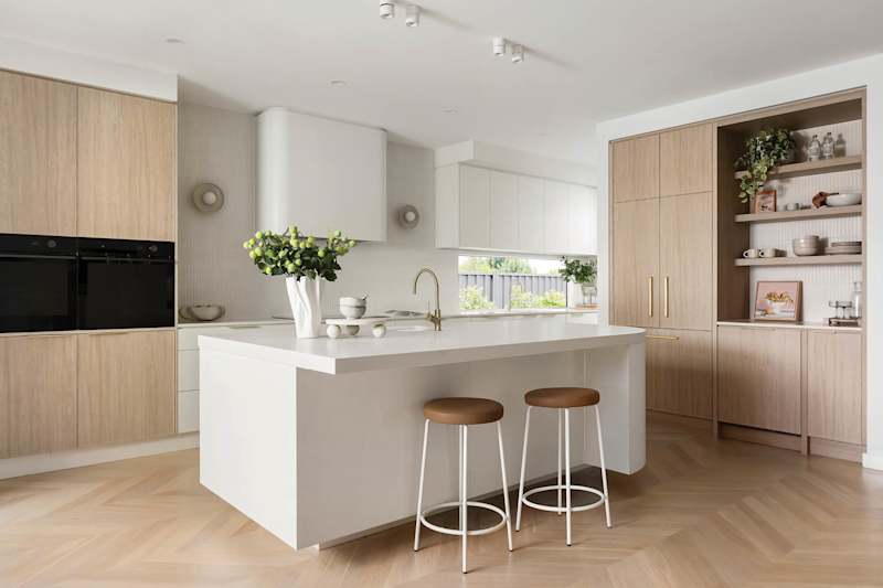 Lakeville 42 home design kitchen