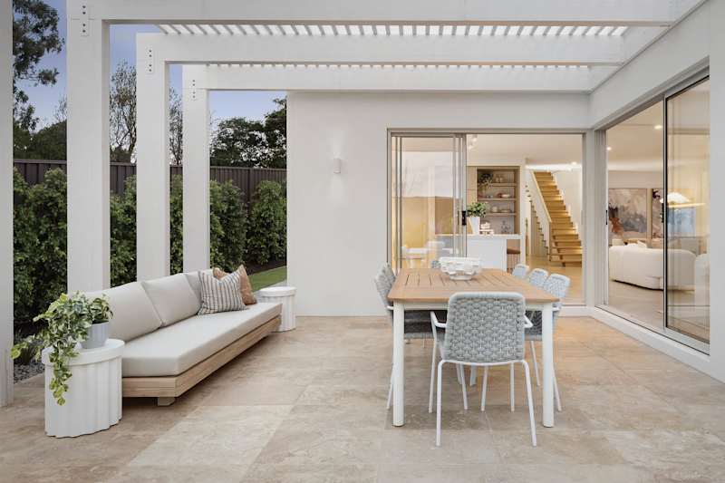 Lakeville 42 home design outdoor living