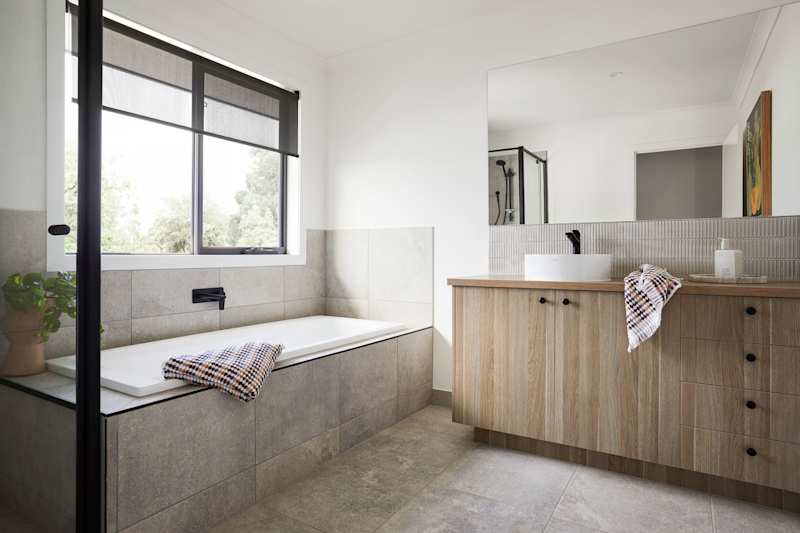 Verona 40 house design in Urban style - Bathroom