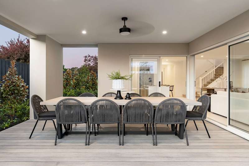 Stanhope 41 Home Design in Urban Style - Outdoor Living