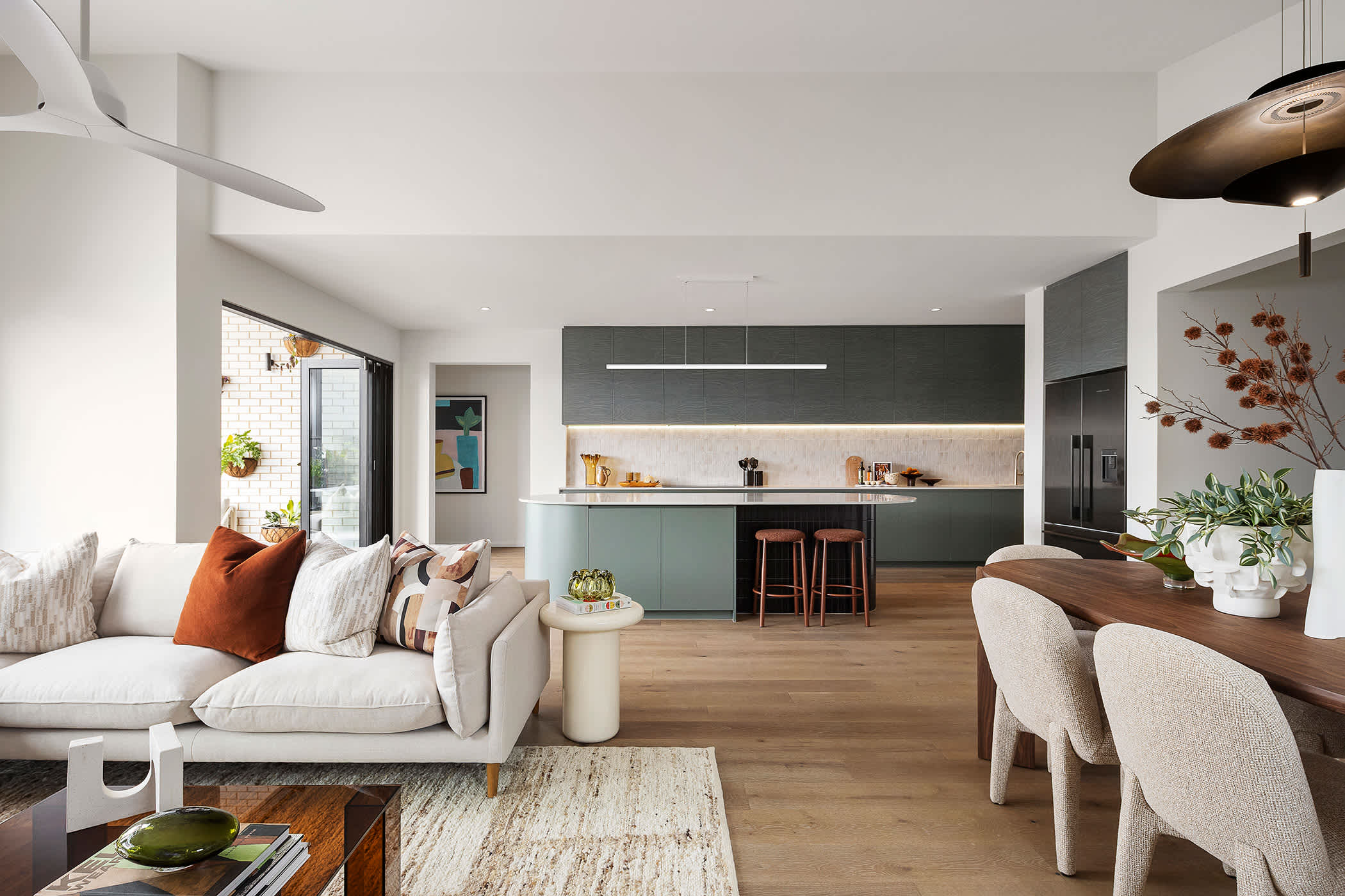 Olsen 33 House Design - Living
