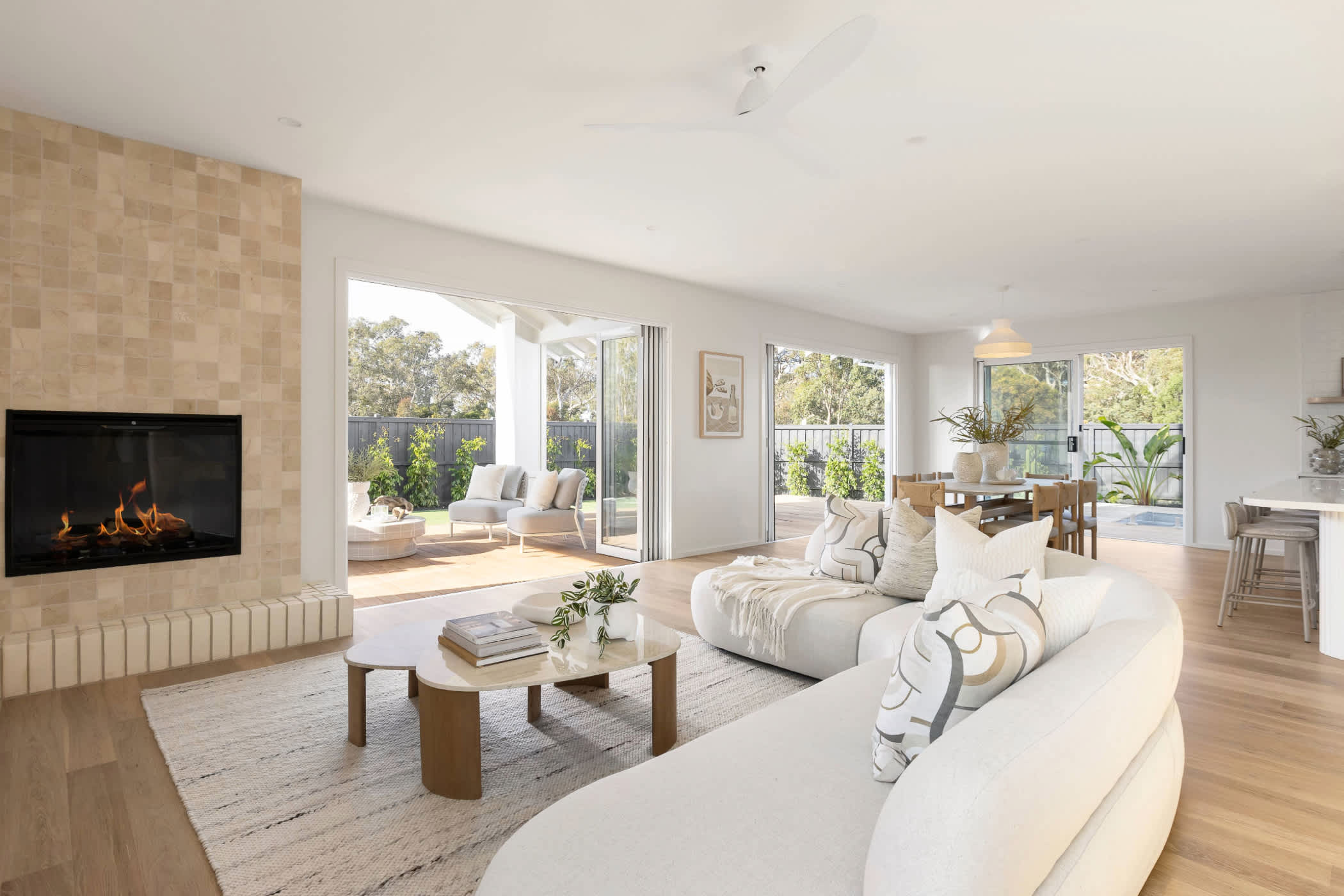 Tideway 41 House Design - Living